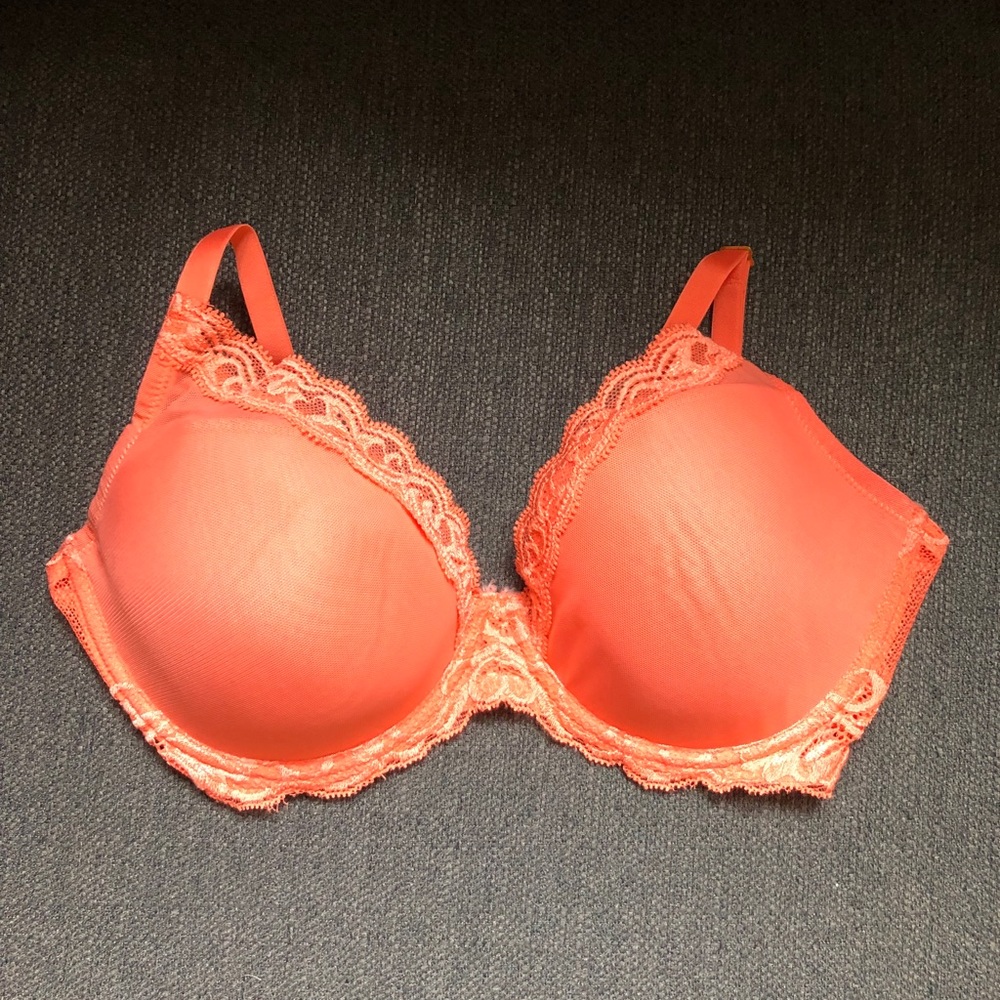 Natori Feathers Bra, Size 34DD, Perfect Condition